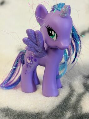 My Little Pony (2010) G4 Canterlot Princess Luna Brushable - "Crystal Empire"